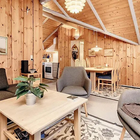 6 Person In Albaek-by Traum Nyaraló *