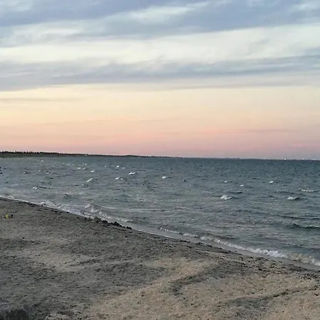 6 Person In Albaek-by Traum *