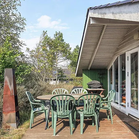 6 Person In Albaek-by Traum * Ålbæk