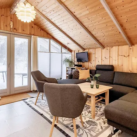 6 Person In Albaek-by Traum * Ålbæk